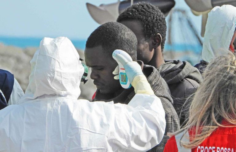 Nave con 373 migranti ad Augusta, Musumeci: “Roma mantenga gli impegni”