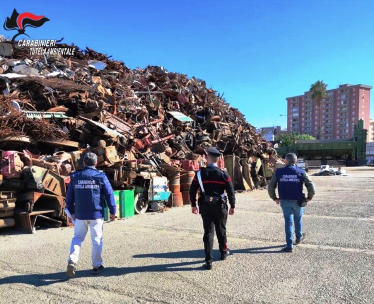 Rifiuti, operazione “Quattro assi”: perquisizioni e sequestri nel Noe in provincia di Palermo VIDEO