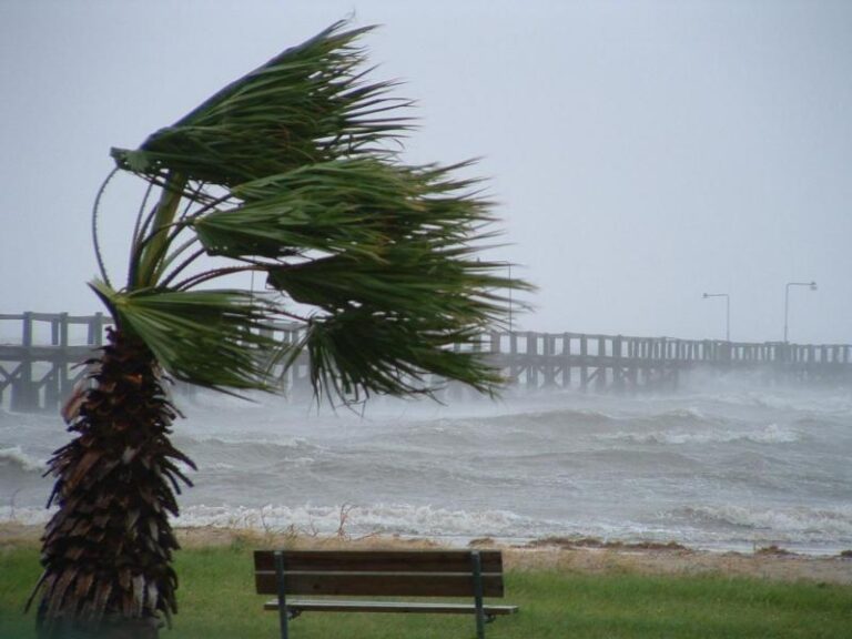 Torna l’allerta meteo in Sicilia: forte vento a Termini Imerese e nel palermitano IL BOLLETTINO