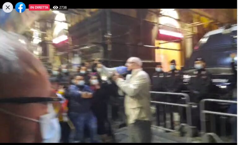 Coronavirus: proteste in piazza a Catania – Video in DIRETTA