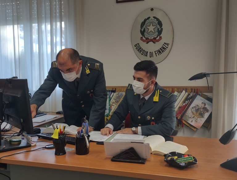 Guardia di Finanza: scoperti 10 lavoratori in nero, 3 percepivano reddito di cittadinanza