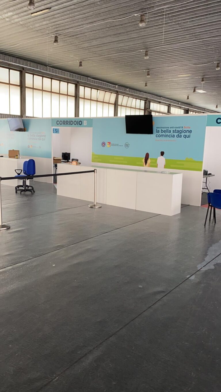 Domani apre i battenti l’hub vaccinale della Fiera del Mediterraneo