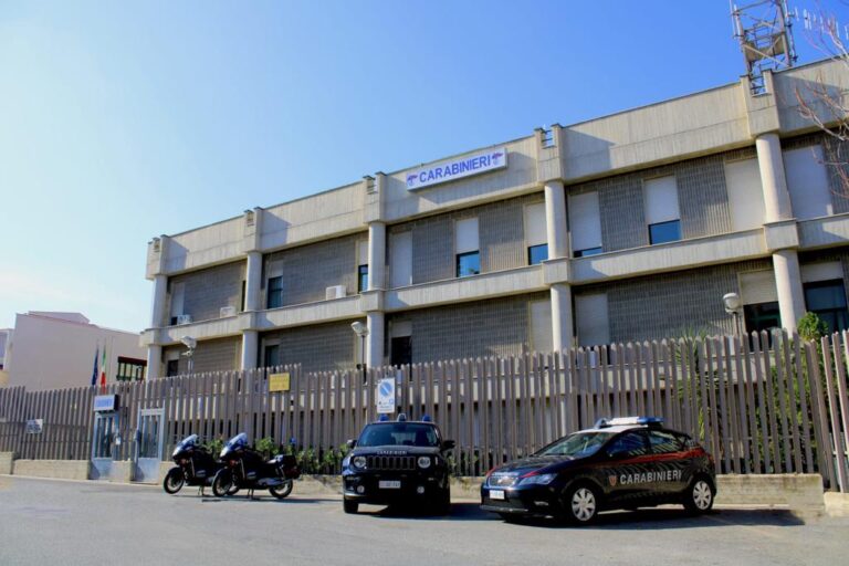 Furto in una scuola a Bagheria: un arresto dei carabinieri