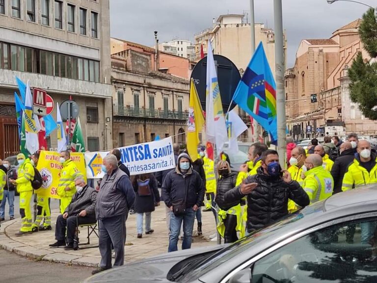 Nessuna risposta concreta da parte delle istituzioni per gli “eroi” del 118