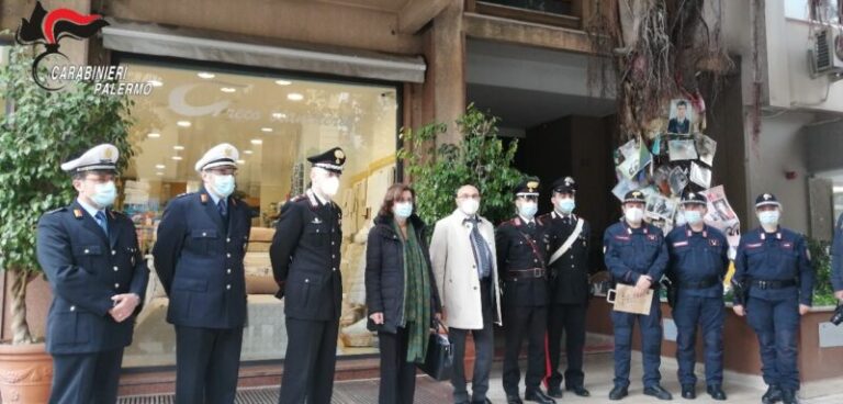 Gemme di legalità: con i carabinieri della biodiversità l’albero di  Falcone diventa protagonista di un grande “bosco diffuso”