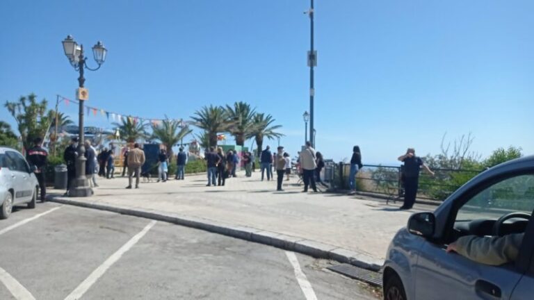 Porto Termini Imerese: sit-in di protesta in diretta dal Belvedere