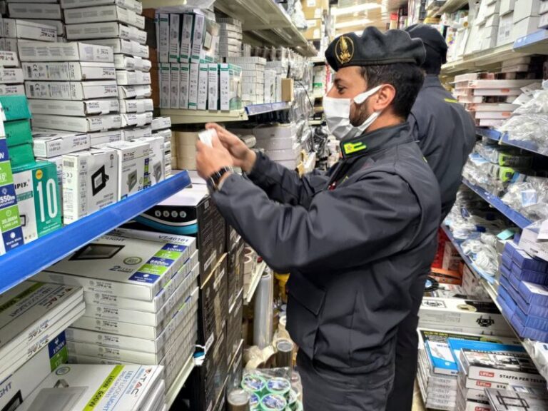 Guardia di Finanza: sequestrati oltre 39mila prodotti elettrici pericolosi, sanzioni fino a 60mila euro