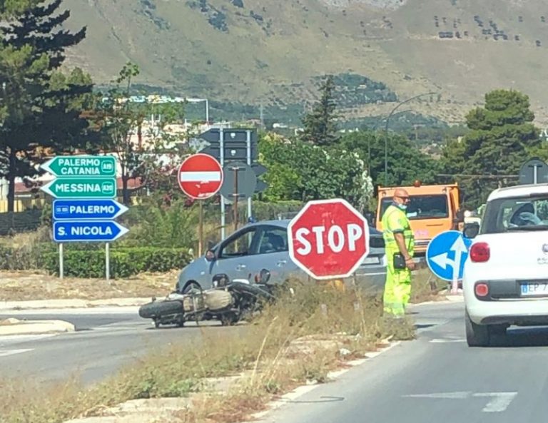 Un altro incidente a Trabia, svincolo sempre più pericoloso