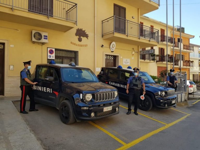 Colpo a casa di un anziano per 2000 euro in gioielli: arrestato giovane in provincia di Palermo