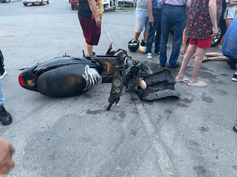 Incidente Termini Imerese: scontro tra auto e scooter in piazza Marina, ragazza ferita