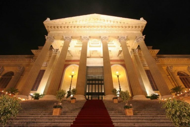 Ritorna l’opera in forma scenica nella sala grande del teatro Massimo di Palermo