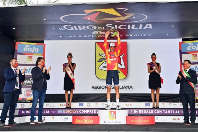 Giro di Sicilia, Musumeci: «Che gioia vedere Nibali sul podio più alto»