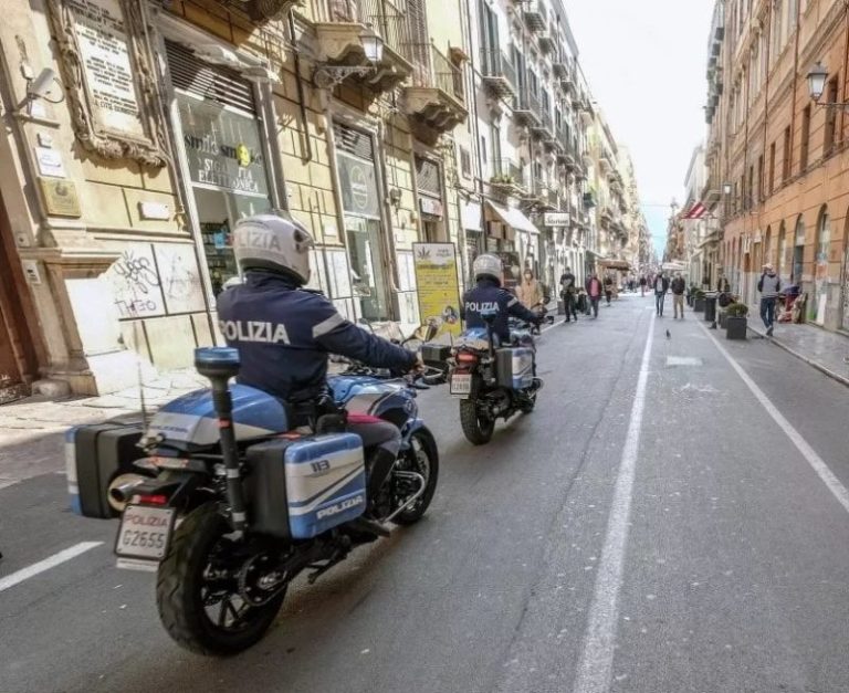 Polizia: arrestato spacciatore e sequestrata cocaina pronta per lo smercio, sulle strade del capoluogo siciliano