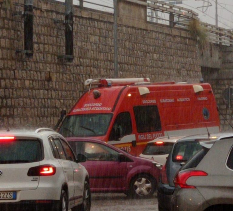 Termini Imerese: sommozzatori in azione al porto, dopo il nubifragio si fa la conta dei danni FOTO