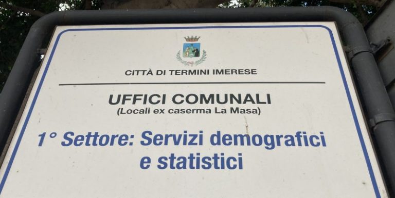 Termini Imerese: negli uffici comunali al via la raccolta firma per il referendum “NO GREEN PASS”