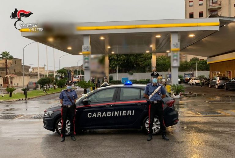 Tentata rapina a Palermo: in manette quattro persone