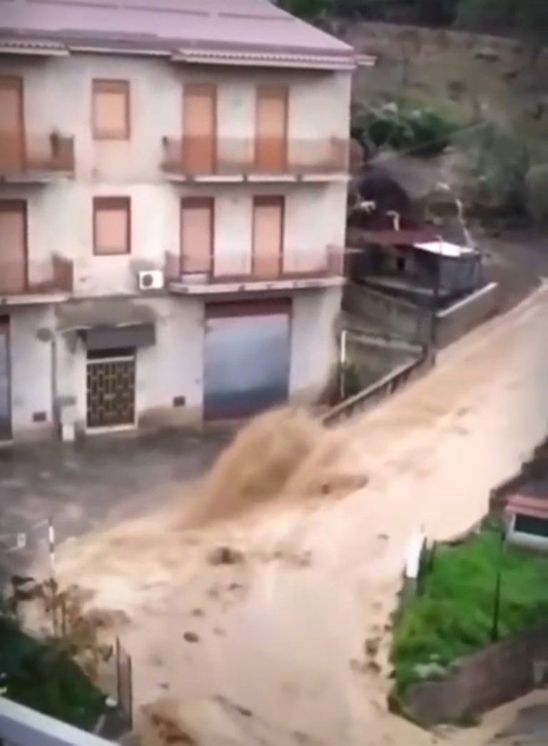 Acqua: interruzione a Caccamo dovuta ad una frana