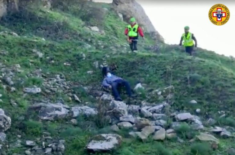 Sette dispersi nelle zone impervie della Sicilia, ma è un’esercitazione FOTO