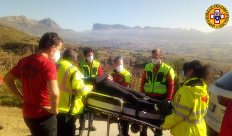 Momenti di paura in provincia di Palermo: quattro interventi del Soccorso alpino per salvare gli escursionisti