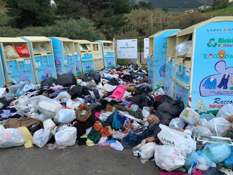 Termini Imerese: “Discarica abusiva o centro del riuso?” FOTO