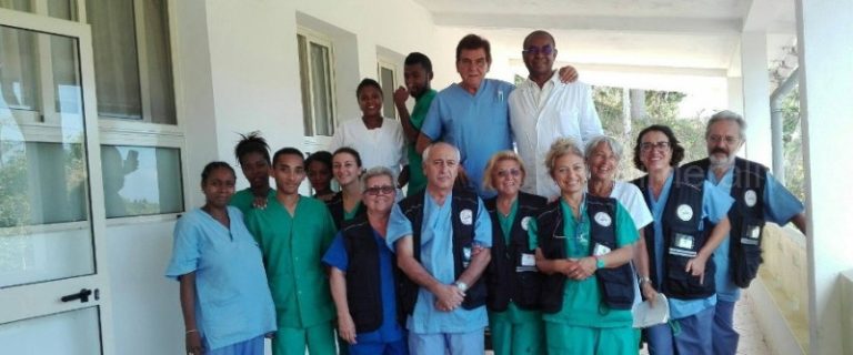 Dalla Sicilia al Madagascar: la storia della nave ospedale Elpis, reca aiuti sanitari nelle zone remote dell’Africa