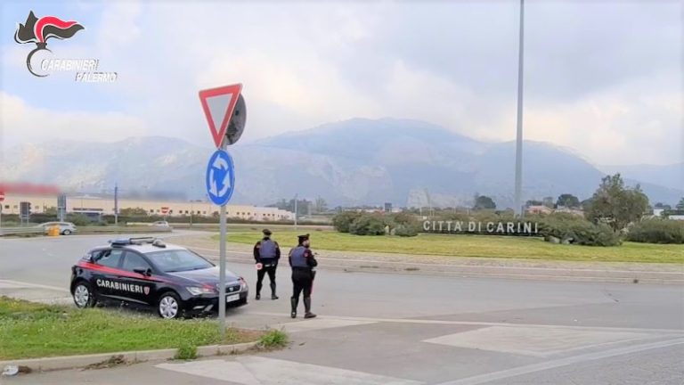 Controlli dei carabinieri in provincia di Palermo: due arresti e quattro denunce