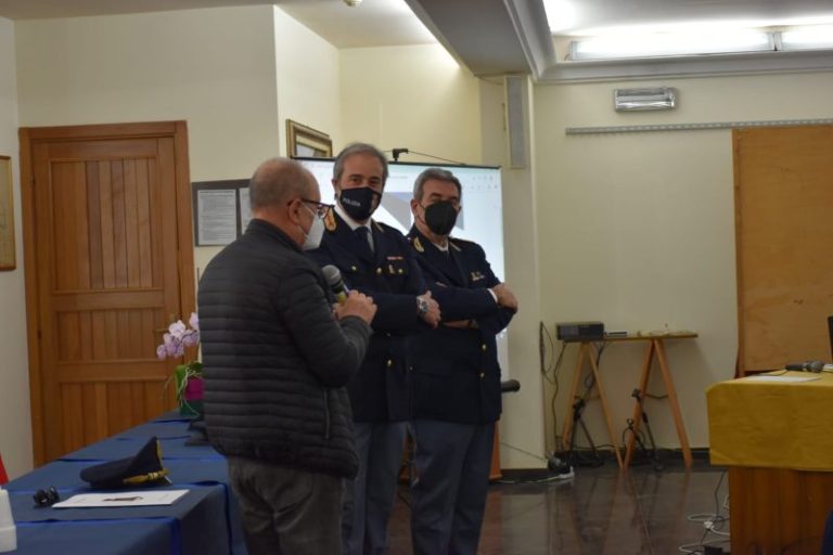 Polizia avvia progetto di sicurezza partecipata nelle Madonie con l’app Youpol