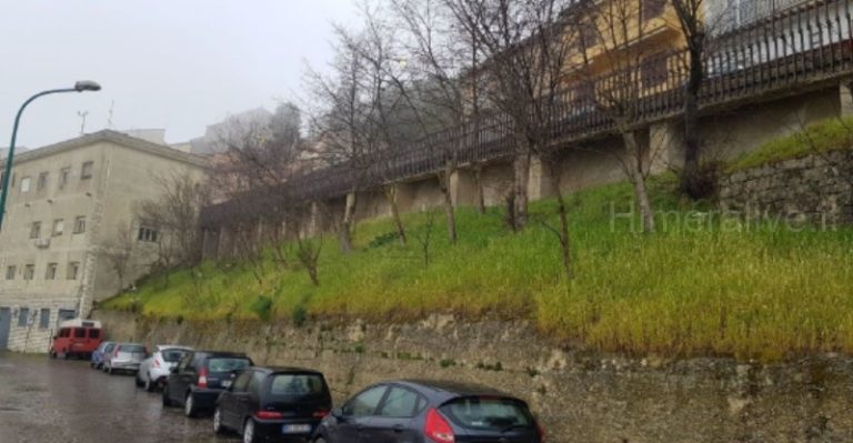 Frane, Musumeci: «A Prizzi si interviene nel centro abitato» FOTO