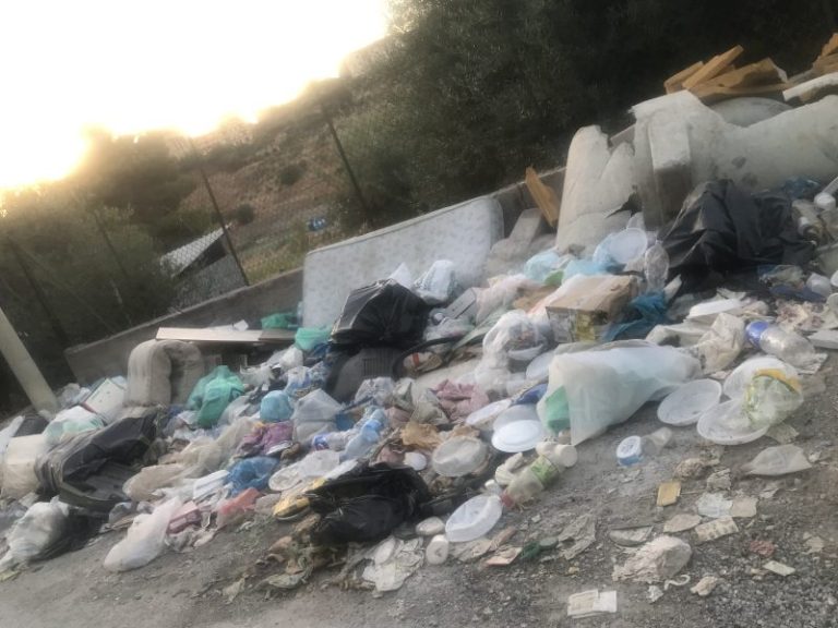 Termini Imerese: discarica abusiva in contrada Barratina, tra i rifiuti anche eternit FOTO