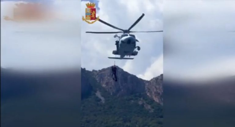 Polizia, conclusa attività di addestramento: simulate operazioni di soccorso in mare VIDEO