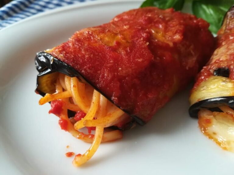 Le ricette di Himera Live: involtini di melanzane ripieni di spaghetti