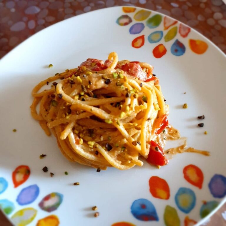 Le ricette di Himera Live: spaghetti cremosi tricolore