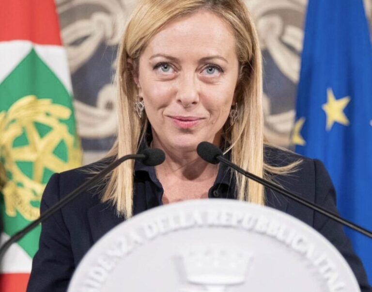 Il Governo ha giurato: Meloni prima premier donna della storia