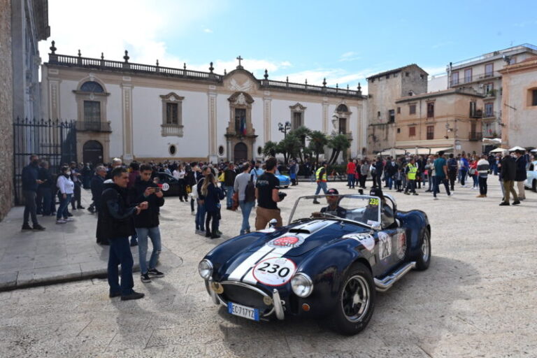 La Targa Florio Clas­sica 2022 offre pres­enze esclusive