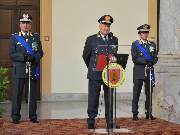 Guardia di Finanza Palermo: il generale di divisione Cosimo Di Gesù prende il posto del generale di divisione Ricaccardo Rapanotti