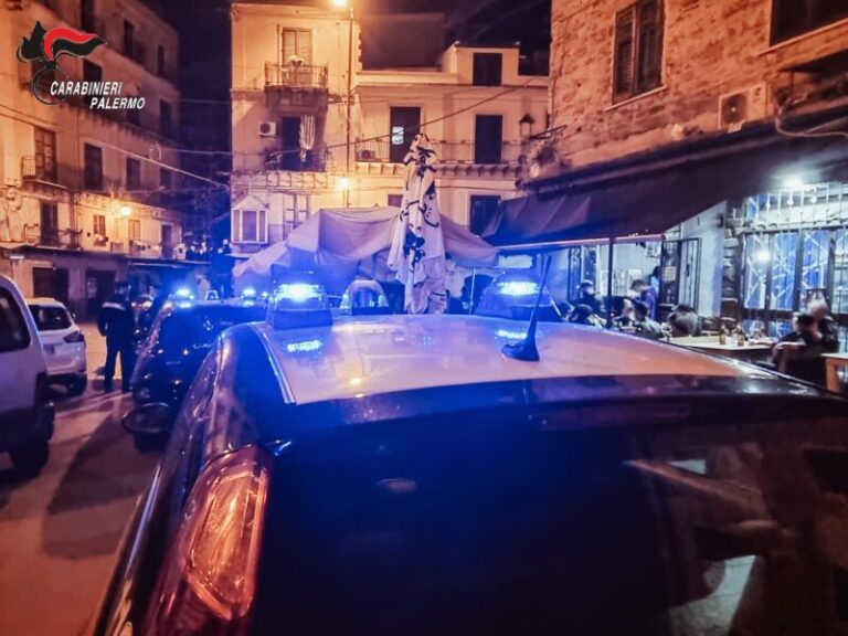 Contrasto allo spaccio di crack a Palermo: tre arresti dei carabinieri VIDEO