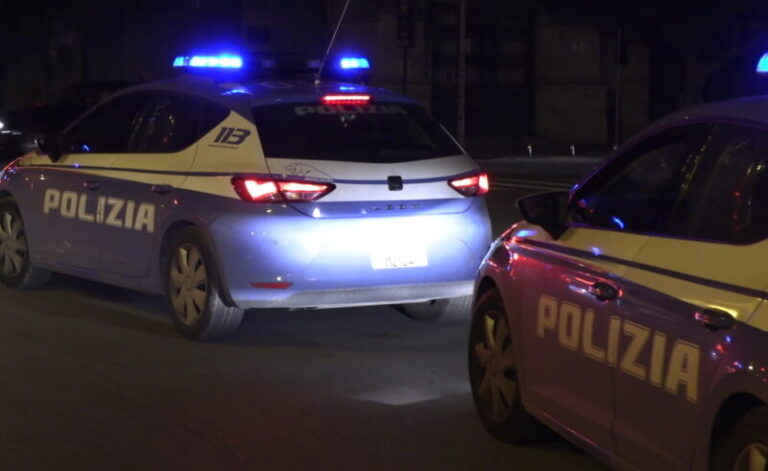 Due arresti a Palermo: la Polizia sventa una violenta rapina nei confronti del guardiano notturno di un autolavaggio