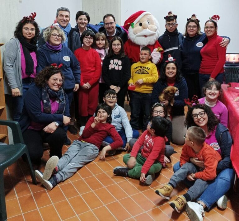 Gangi: Natale a 4 zampe  con bimbi dai 7 ai 16 anni diversamente abili