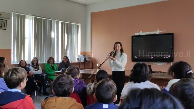 Grande partecipazione alla scuola Tisia d’Imera per la presentazione del cortometraggio di Giuliana Sala FOTO E VIDEO