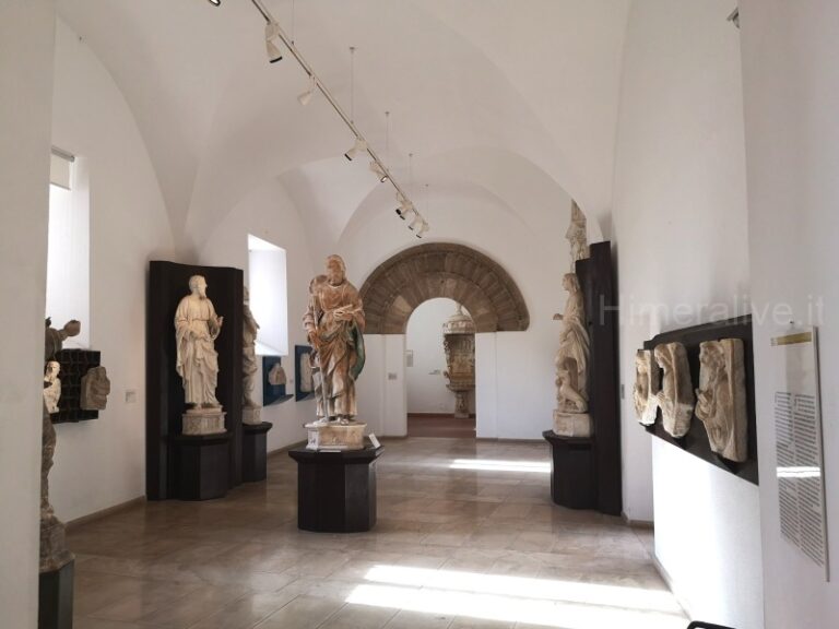 Musei: al Pepoli di Trapani esplorazione tattile e visite guidate