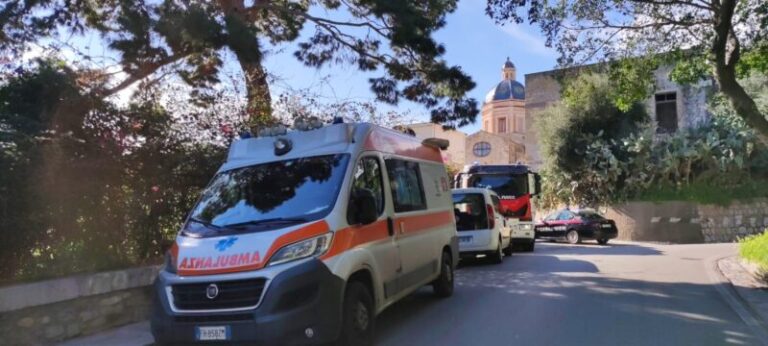 Momenti di paura nel quartiere Annunziata: trovato il corpo senza vita di un anziano