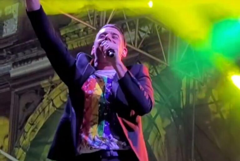 Capodanno a Palermo, Francesco Gabbani: “Siate felici e condividete emozioni” FOTO E VIDEO