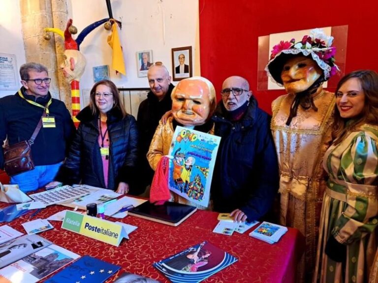 Carnevale Termitano 2023: il circolo filatelico numismatico termitano presenta il tradizionale annullo postale FOTO