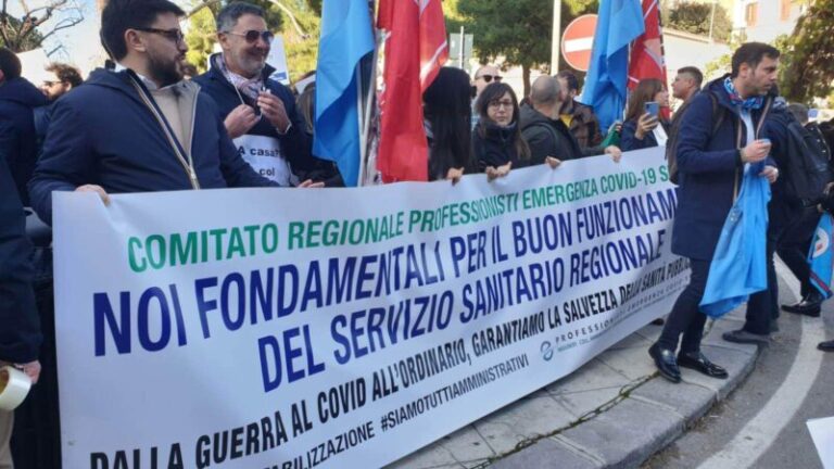 Precari Covid, Volo: «Proroga impossibile per personale tecnico e amministrativo, valuteremo soluzioni» IL VIDEO DELLA PROTESTA