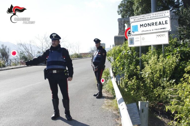 Carabinieri arrestano 20enne in provincia di Palermo per tentata estorsione e detenzione droga