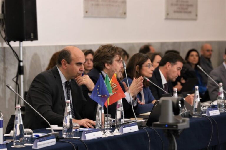 Fondi Ue, prima riunione del comitato di sorveglianza: presentato programma da 5,86 miliardi