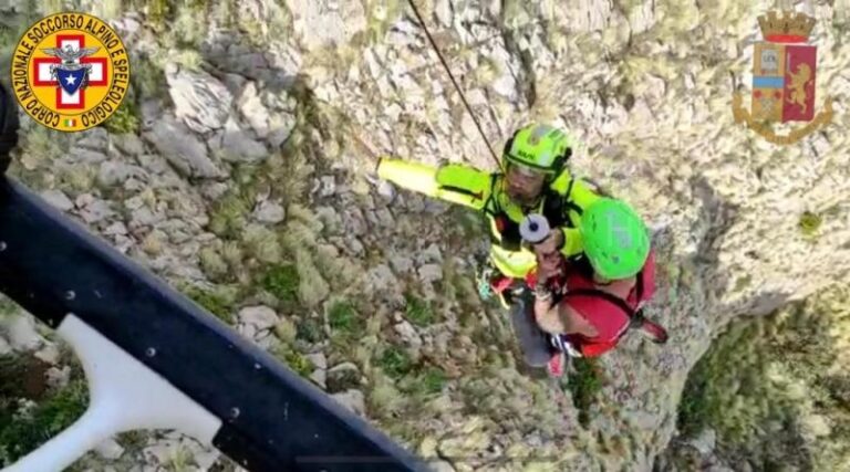 Soccorso alpino: turista straniero colto da malore tratto in salvo FOTO