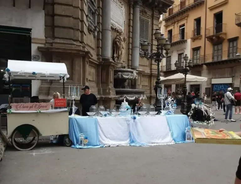 Palermo: organizzano un banchetto nuziale abusivo ai Quattro Canti