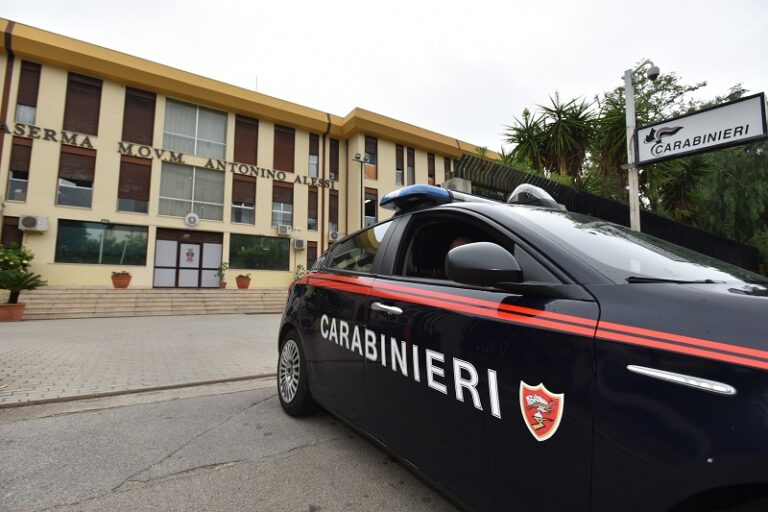 Furto in abitazione a Montemaggiore Belsito: tre arresti dei carabinieri di Termini Imerese