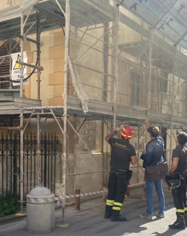 Incidente sul lavoro a Palermo: operaio precipita da ponteggio in via Leopardi